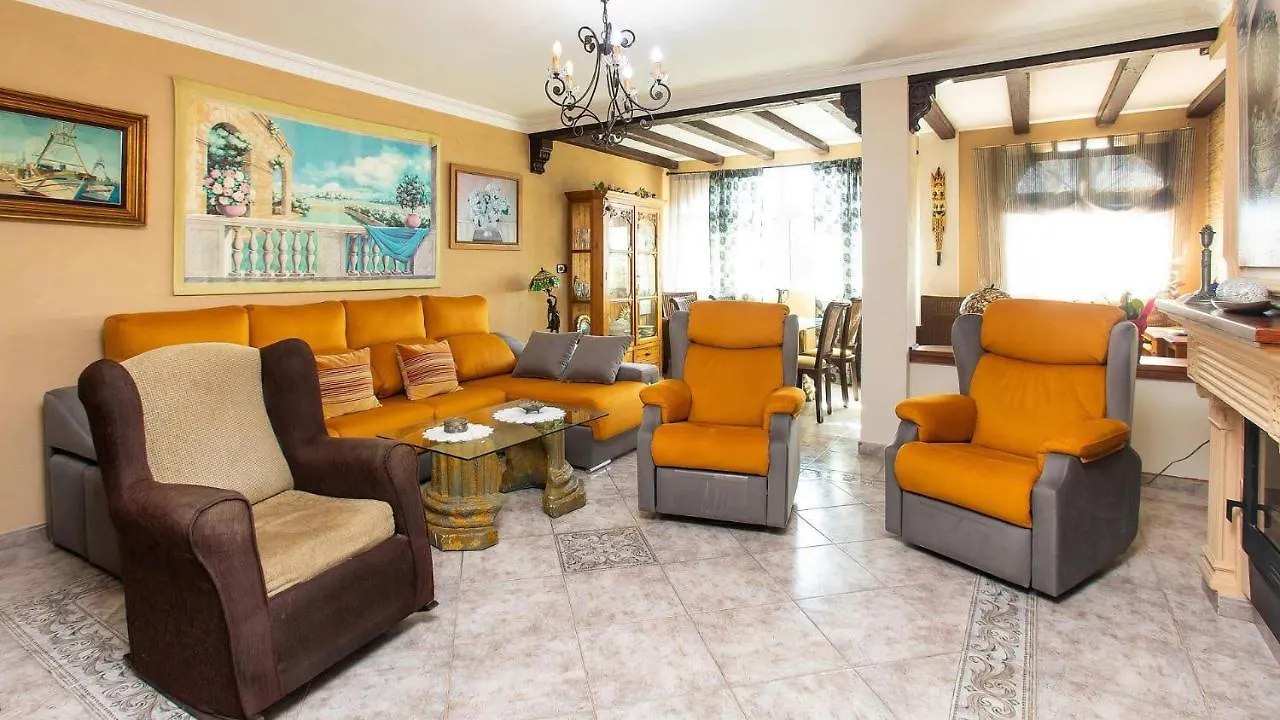Villa Near Nerja Centre